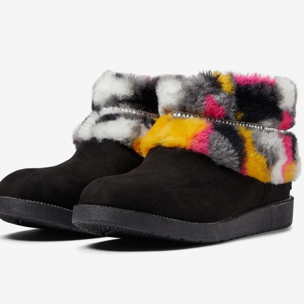 NEW BEBE NAYELI BOOTS FAUX FUR MULTICOLOR RHINESTONE EMBELLISHMENT